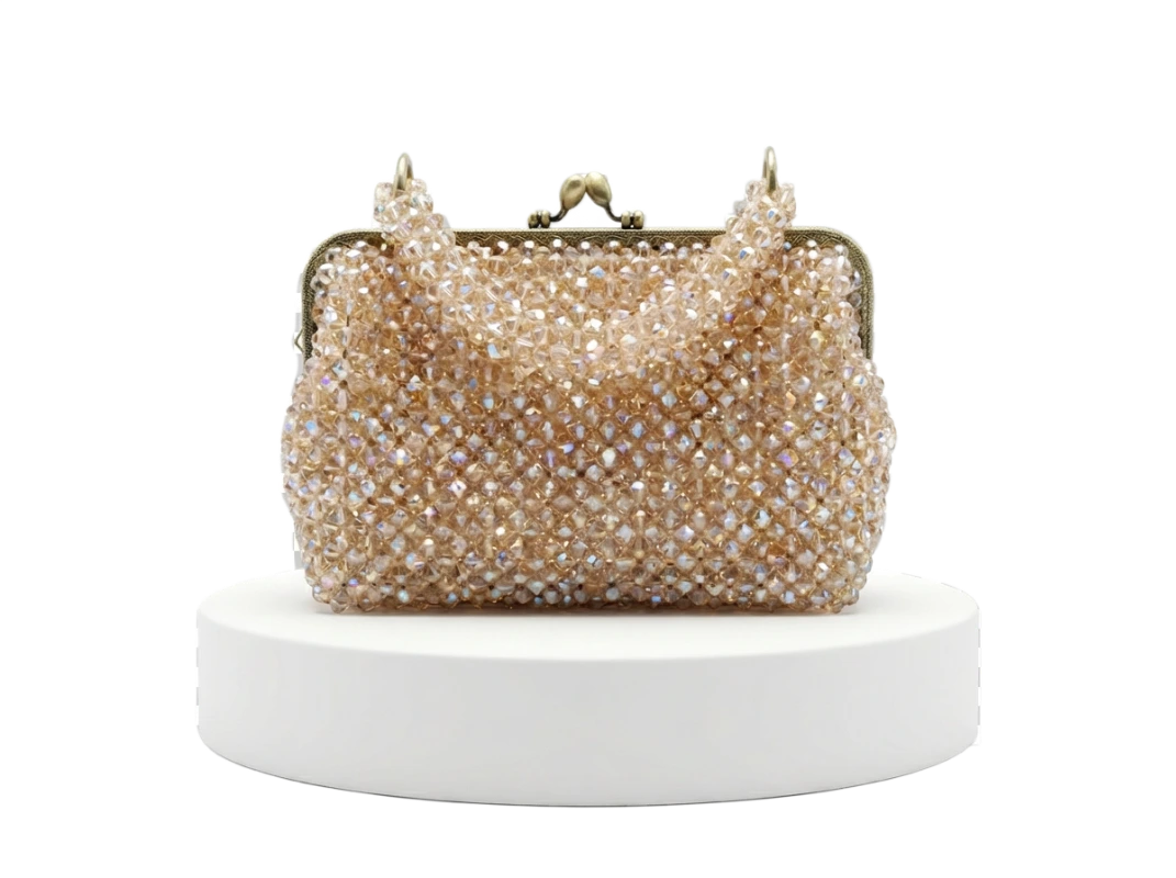 beaded bag hero image
